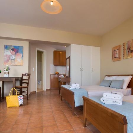 Villa Ilia Roussospition Экстерьер фото